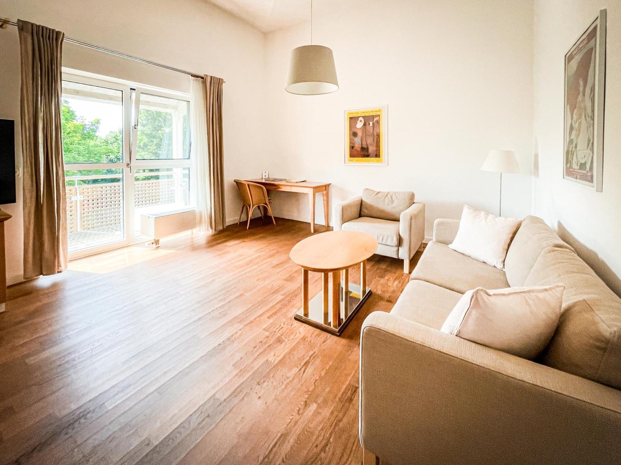 Golfhotel & Restaurant Lindenhof Бад Вилбел Екстериор снимка